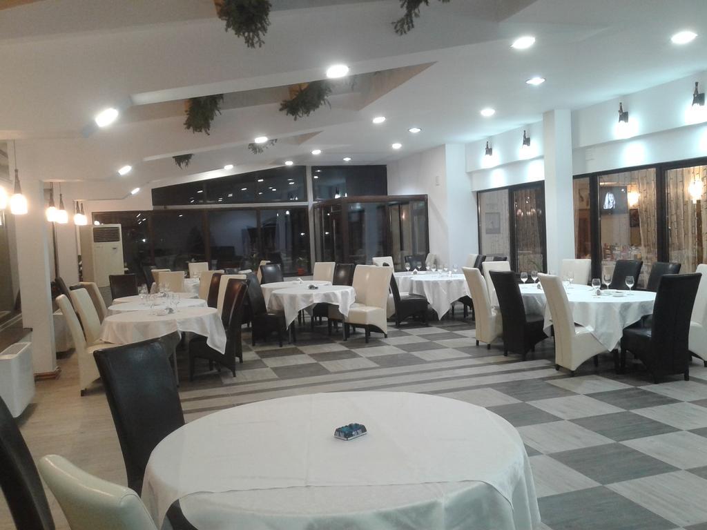 Hotel Zada Predeal Extérieur photo